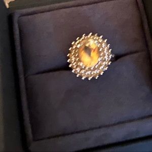 White gold Citrine stone ring.